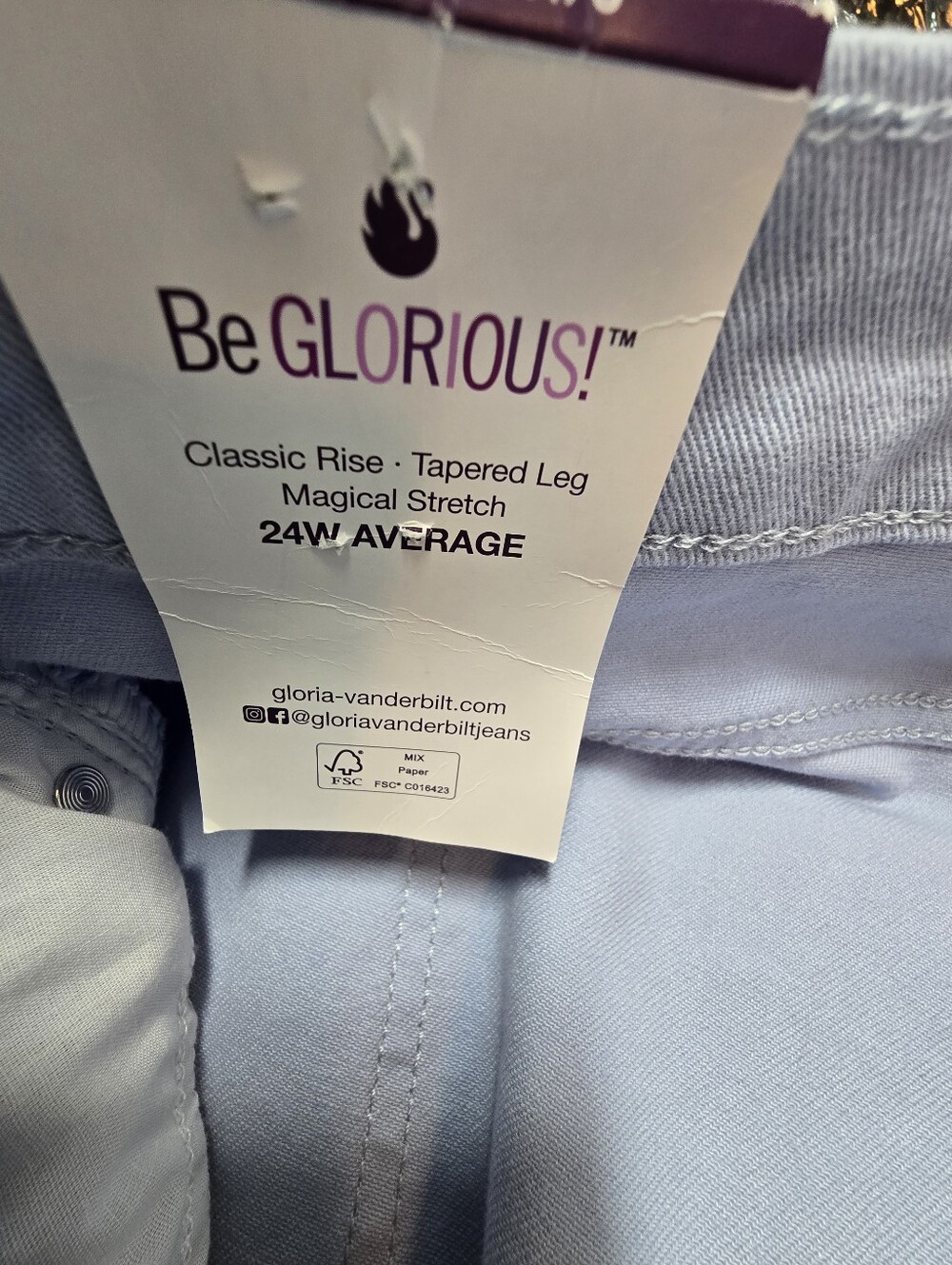 Gloria Vanderbilt Amanda Dreamy Blue Tapered Jeans 24W NWT - Picture 4 of 6